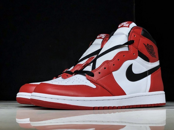 air jordan 1 retro high og chicago bulls 555088-101