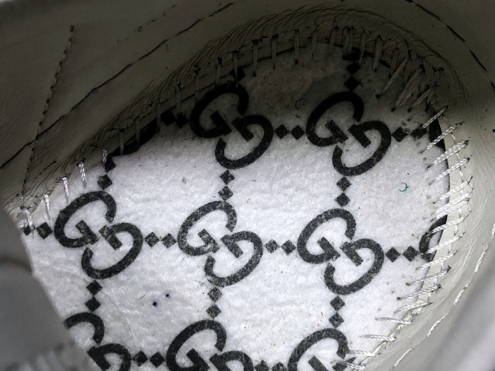 G*u*i ace embroidered low-top sneaker