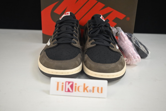air jordan 1 travis scott x low cq4277-001