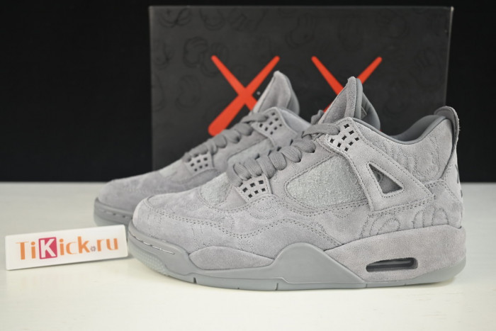 kaws x air jordan 4“ cool grey”930155-003