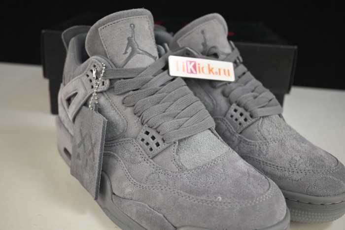 kaws x air jordan 4“ cool grey”930155-003