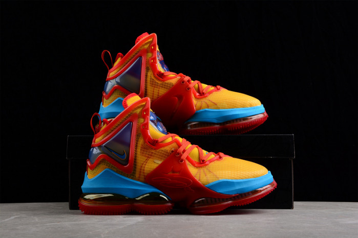 nike lebron 19 tune squad dc9342-800