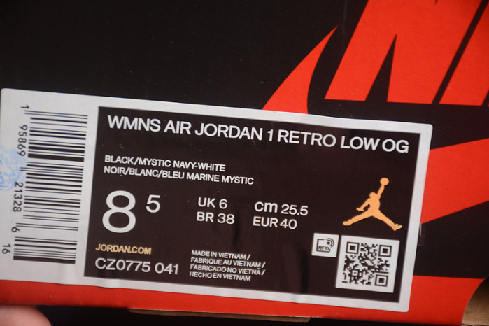 wmns air jordan 1 retro low og