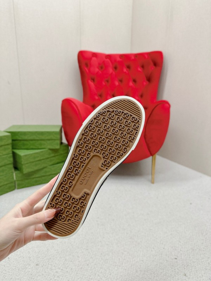 G*u*i low-top sneaker gu58203-2305