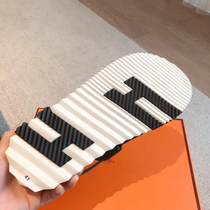 he*mes slide cu526-2066