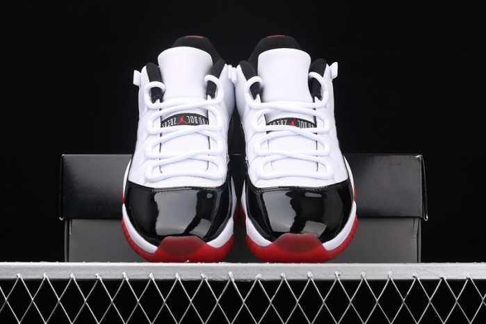 air jordan 11 retro low concord bred av2187-160