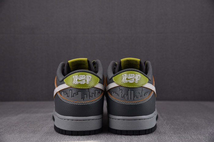 dunk low sb friends and family huf fd8775-002