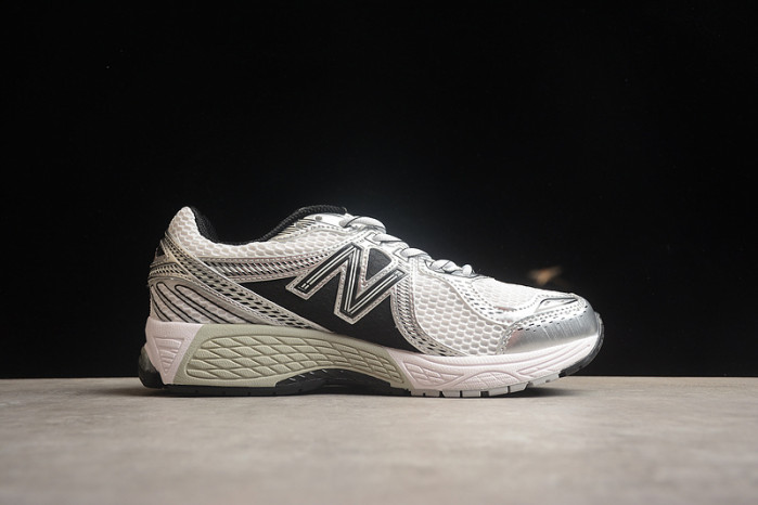 new balance 860v2
