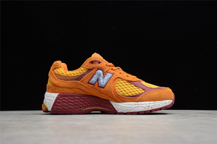 salehe bembury x new balance 2002r