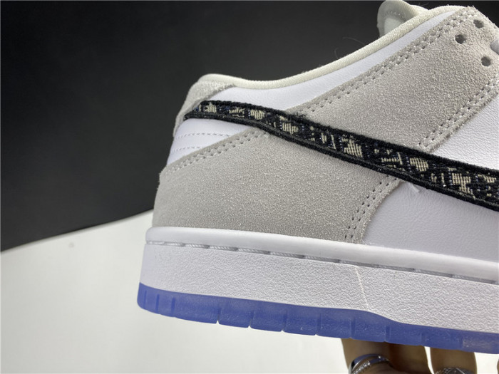 nike sb dunk low x d10r