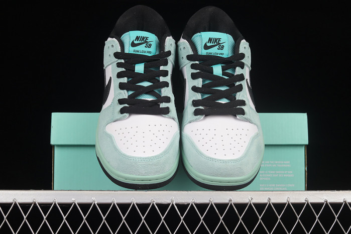nike dunk sb low sea crystal - 819674-301
