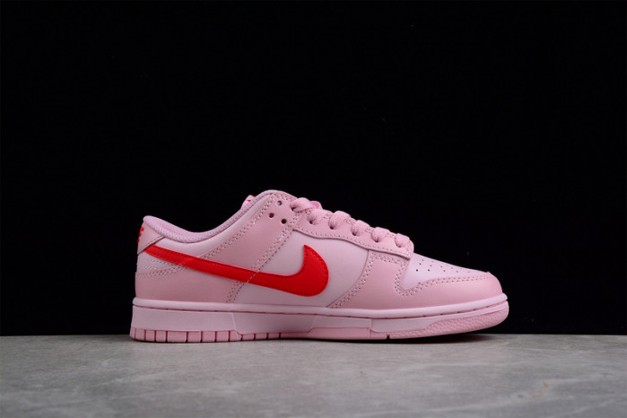 nike dunk low “triple pink” gs dh9765-600