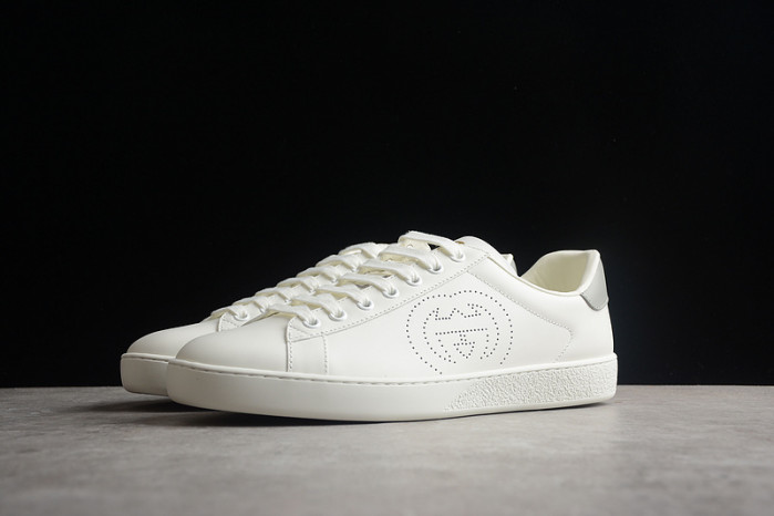 G*u*i low-top sneaker g895-065