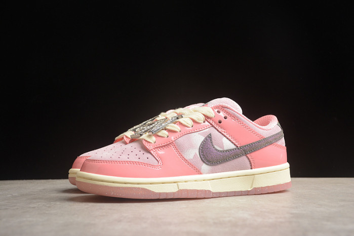 nike dunk low lx