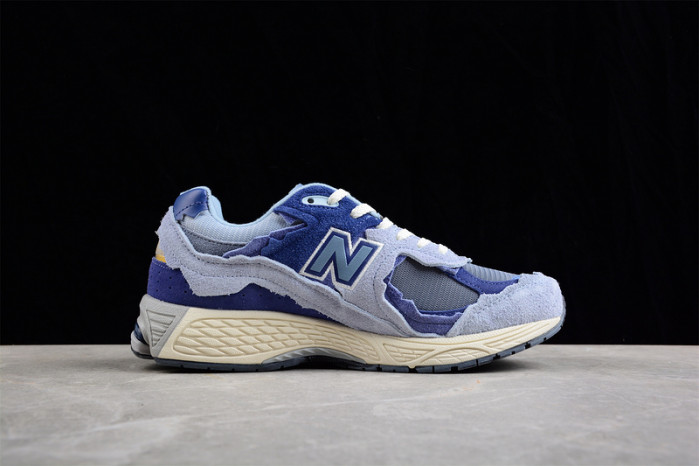 new balance 2002r
