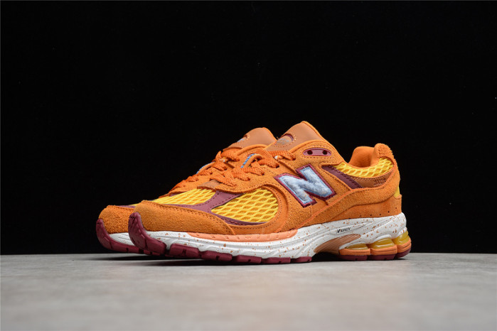 salehe bembury x new balance 2002r