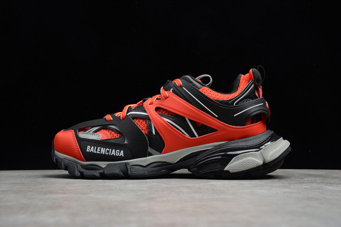 blcg track trainer red and black 542023 w1gb8 5201 blcg track trainer red and black 542023 w1gb8 5201