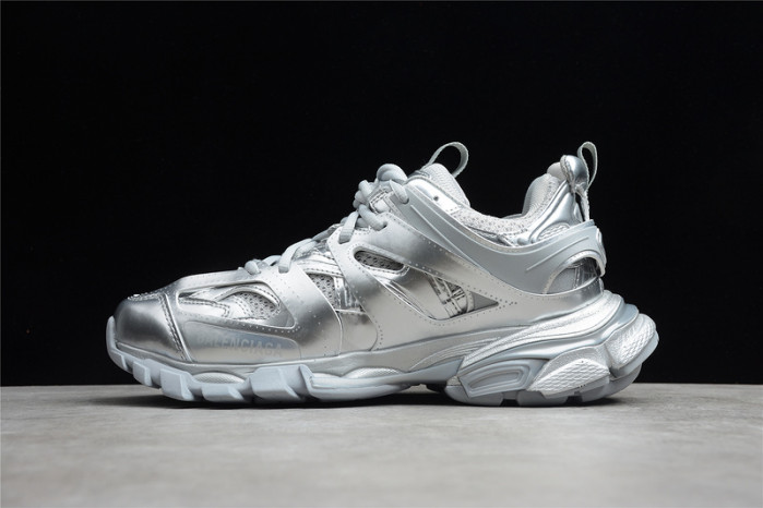blcg track trainer full silver matllic 542023w2fs38100 blcg track trainer full silver matllic 542023w2fs38100
