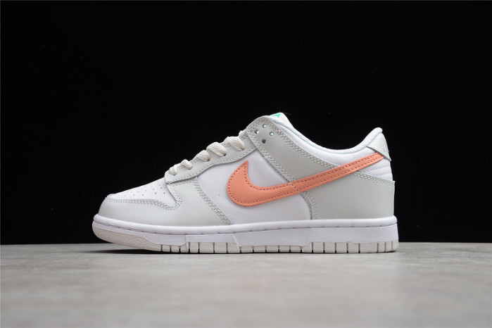 nike dunk low tropical twist (gs) cw1590-101 nike dunk low tropical twist (gs) cw1590-101