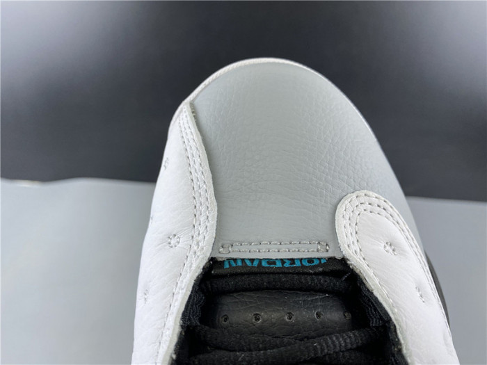 air jordan 13 sneaker