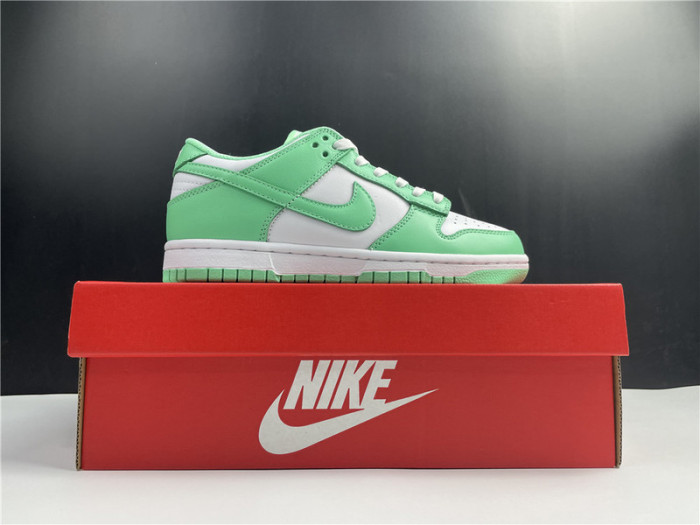 nike dunk low green glow (w) dd1503-105
