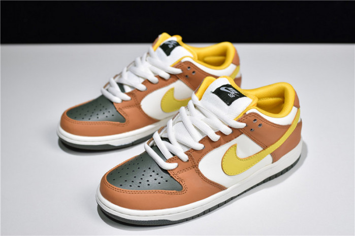 nike dunk sb low vapour mineral yellow - 304292-271