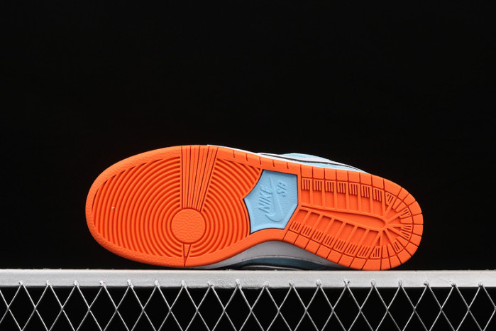 nike sb dunk low pro club 58 gulf x we club 58 bq6817-401