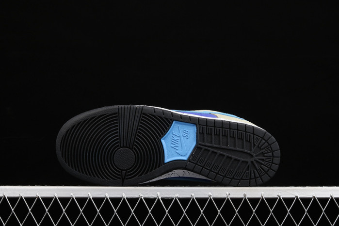 nike dunk low sb celadon bq6817-301