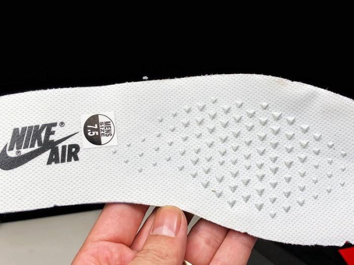 air jordan 1 retro high ofw white aq0818-100