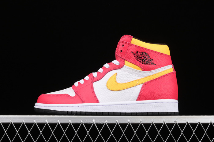 air jordan 1 retro high og light fusion red 555088-603 air jordan 1 retro high og light fusion red 555088-603