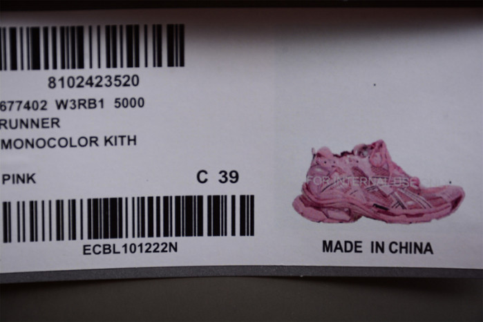 blcg runner sneaker in pink mesh and nylon vk582-022