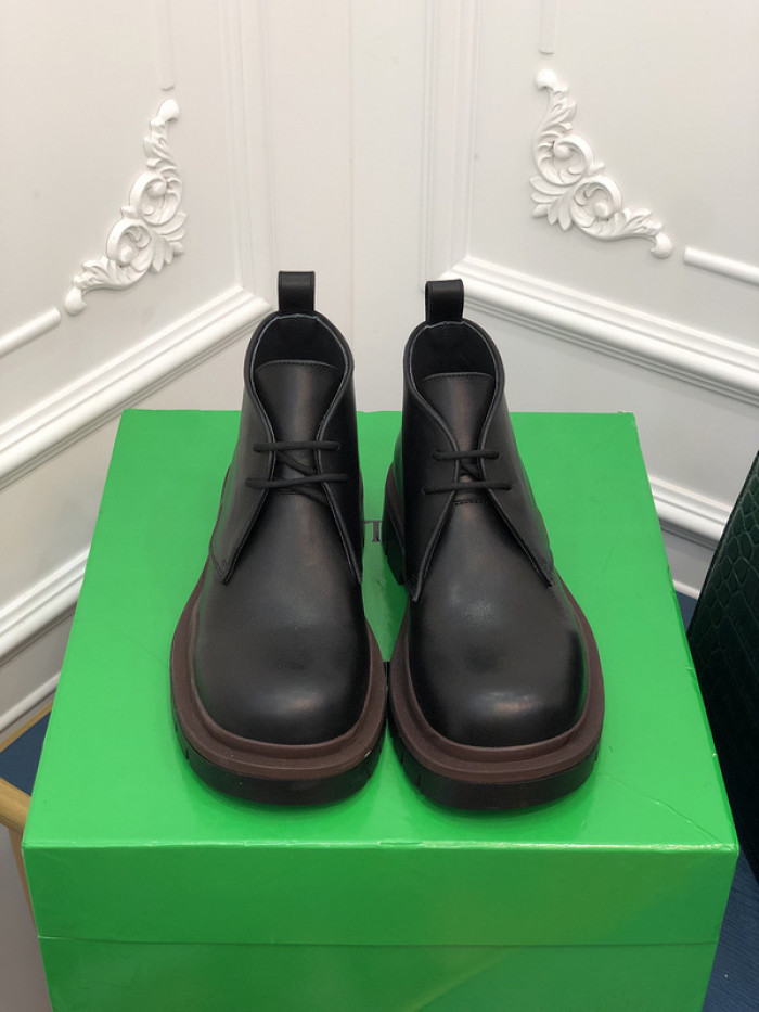 Bo*te*ga ve*ne*ta sneaker