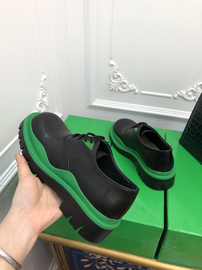 Bo*te*ga ve*ne*ta sneaker