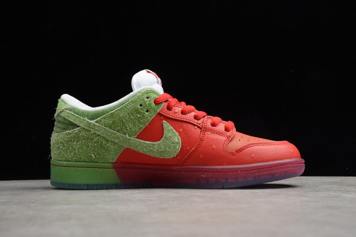 nike sb dunk low"strawberry cough" cw7093-601