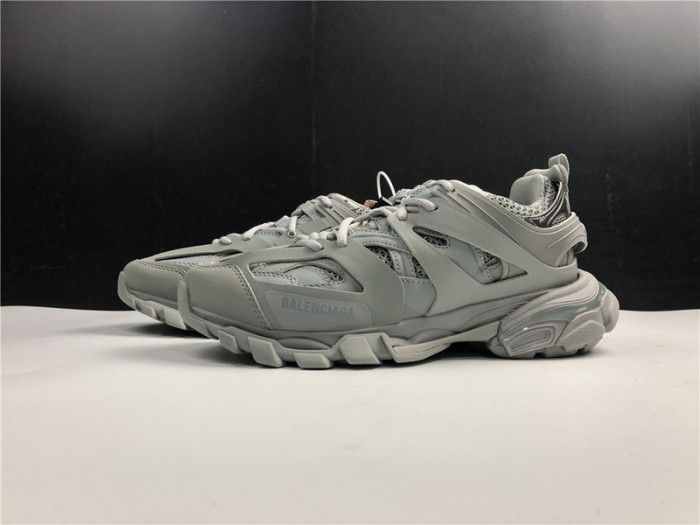 blcg track trainer grey 542436 w2la1 3253 blcg track trainer grey 542436 w2la1 3253