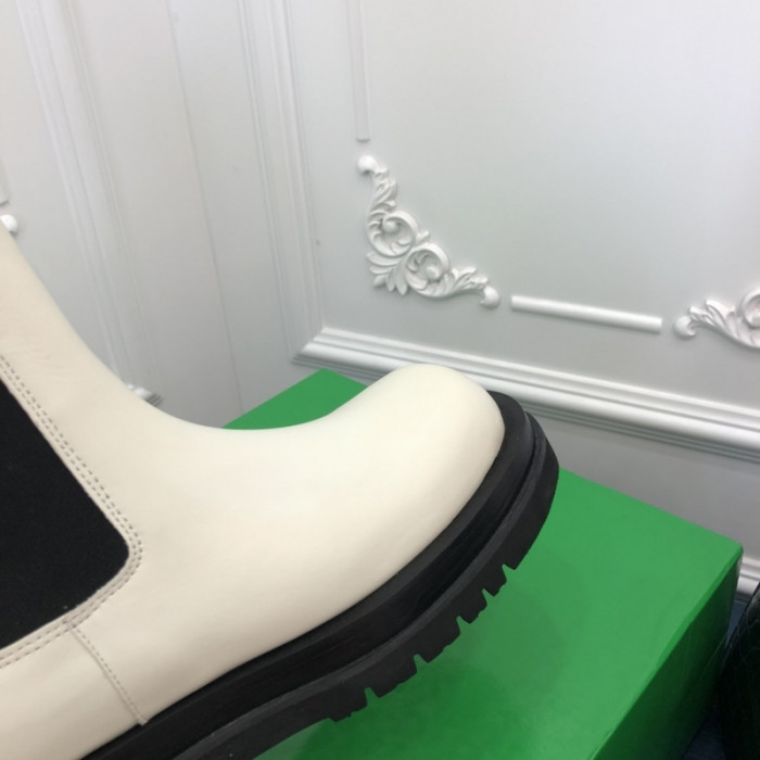 Bo*te*ga ve*ne*ta boots