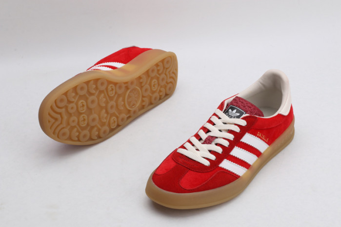 G*u*i low-top sneaker nu78-0098