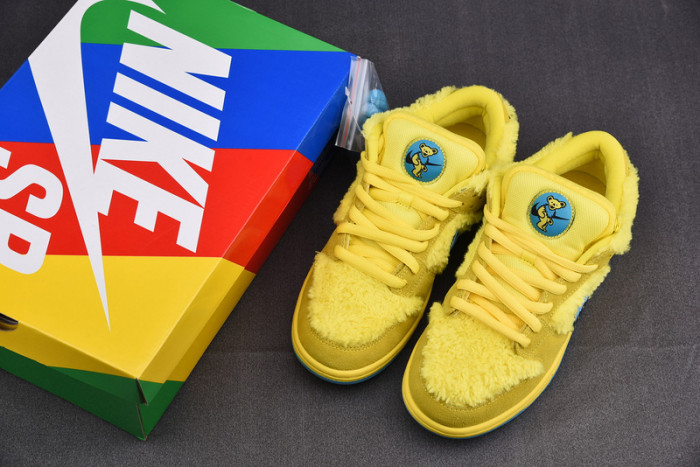 grateful dead x nike sb dunk low yellow bear cj5378-700