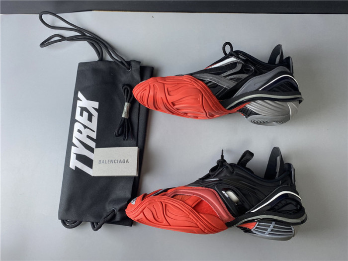 blcg 5.0 tyrex 20ss runway red and black 617535 w2cb1 1060