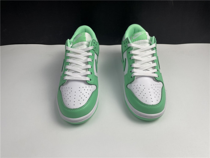 nike dunk low green glow (w) dd1503-105