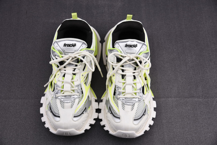 blcg track.2 beige luorescent yellow (w) 568615w2gn55819