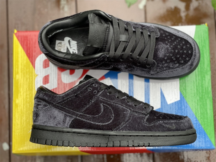dover street market x dunk low