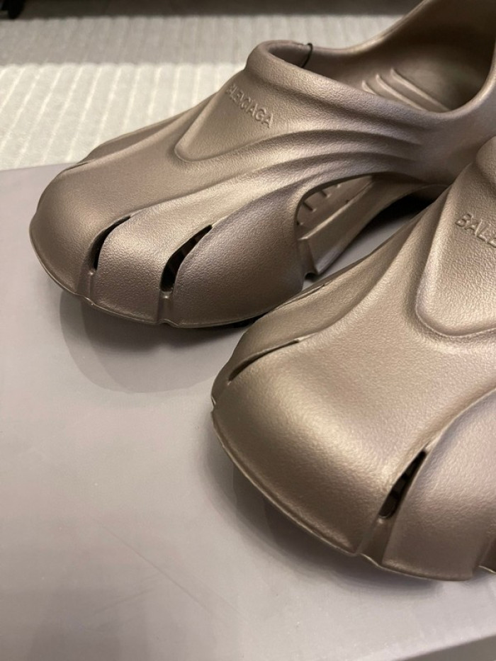 blcg mold closed rubber sandals bl56212