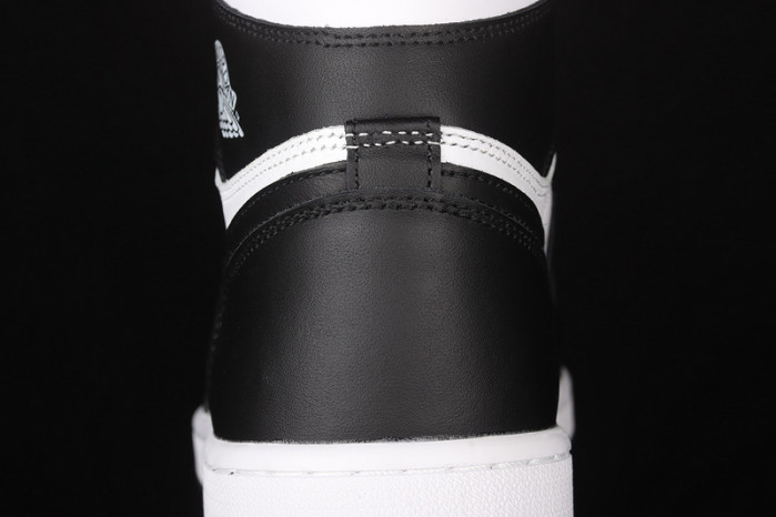 air jordan 1 retro black white (2014) 555088-010