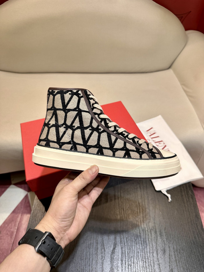 v*lentino sneakers va1085-224