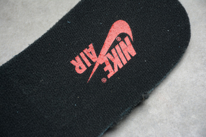 air jordan 1 black satin gym red 555088-060