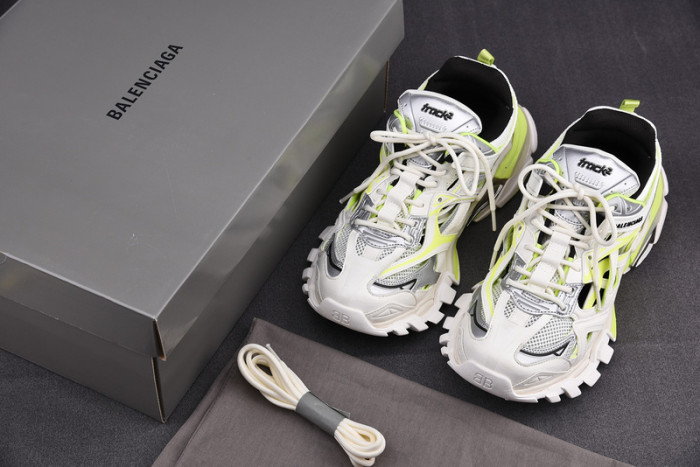 blcg track.2 beige luorescent yellow (w) 568615w2gn55819