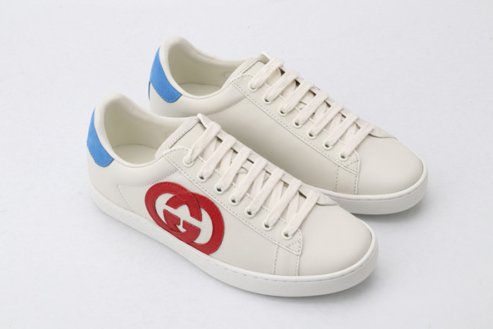 G*u*i ace embroidered low-top sneaker 431942a38g09066