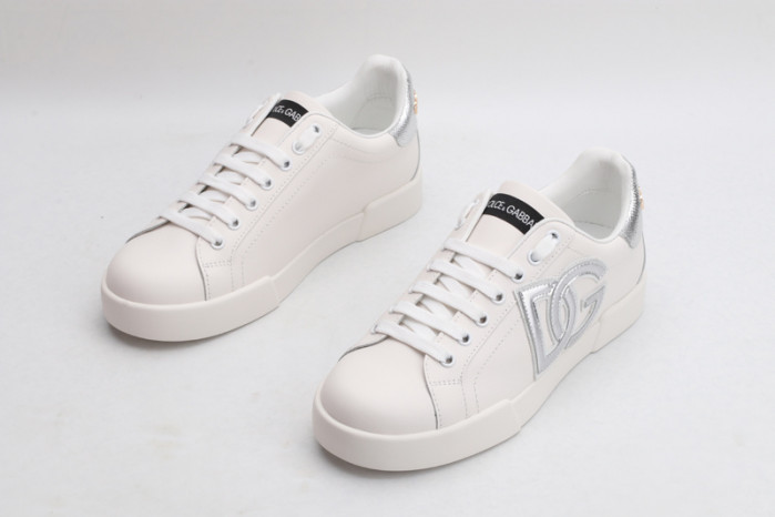 d.g. sneakers da568-223