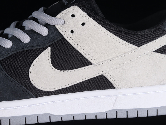 nike dunk low sb zoom pro black/wolf grey-white-white 854866-001